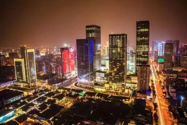 广州金融业6年发展呈现出领跑中国的迅猛增势