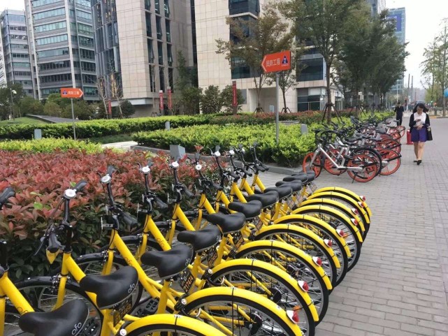 中国共享单车迎“顶层设计”　分享经济拒绝“野蛮生长”