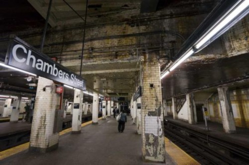 美国纽约市长建议开征“百万富翁税”资助地铁升级
