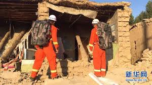 新疆精河县发生6.6级地震：多地震感强烈　已有民房垮塌