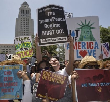 通讯：“让家人待在一起！”——全美爆发抗议特朗普政府移民政策示威活动
