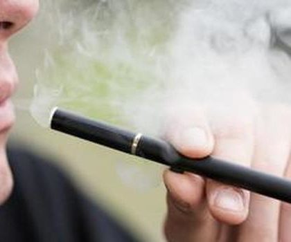 美药管局拟进一步严控青少年使用电子烟