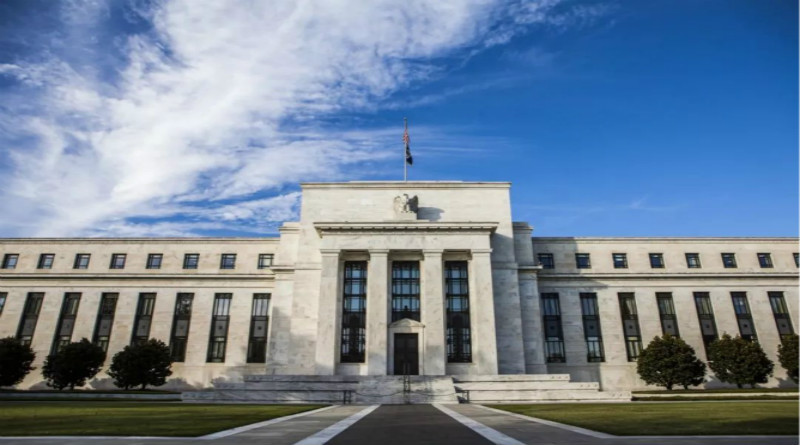 多数美联储官员认为货币政策已调整到位