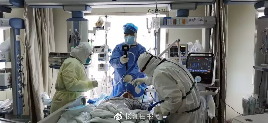 中国专家：新冠肺炎重症救治难度比SARS高