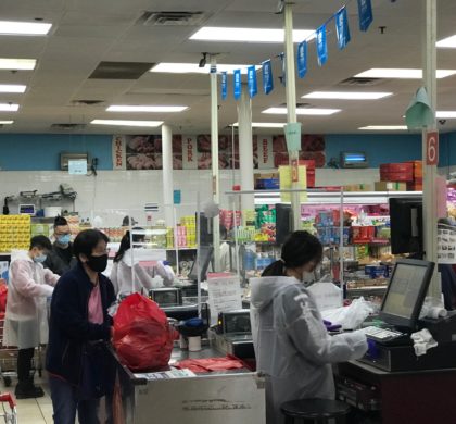 波士顿唐人街华人超市老板：“希望中国留学生早点回来！”