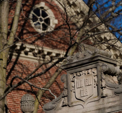 在哈佛大学试图恢复平静之际，该校对克劳丁·盖伊抄袭指控的审查出现了新的细节