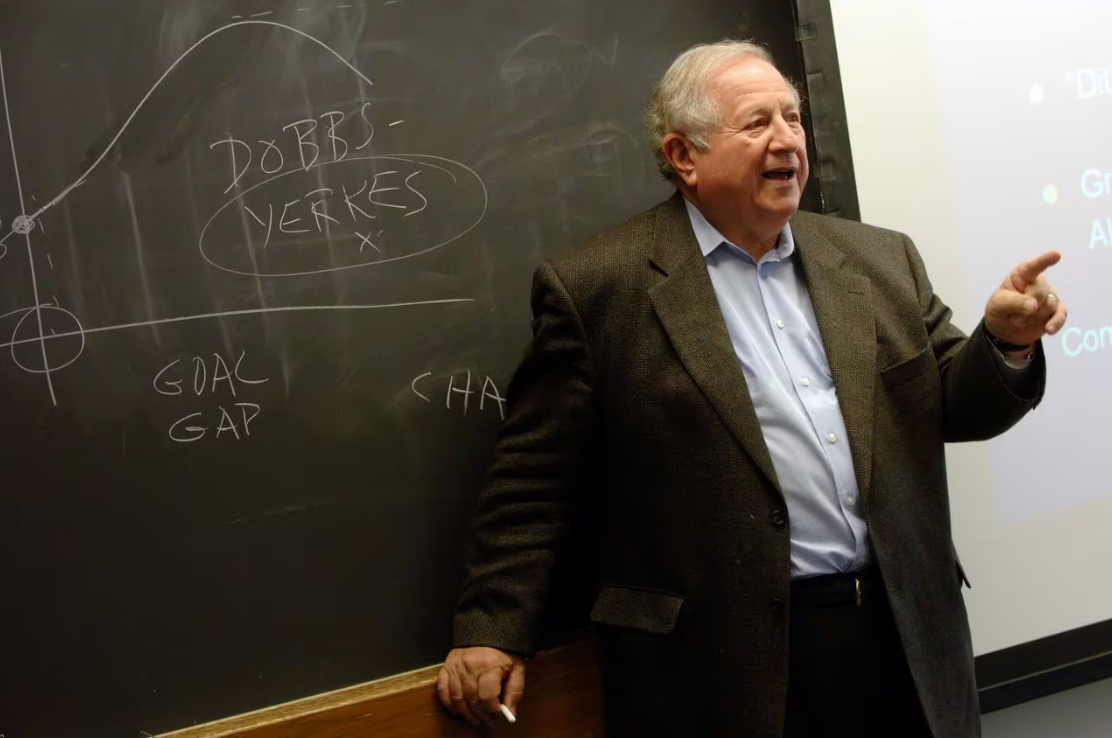 科技重量级人物缅怀 88 岁去世的麻省理工学院创业先驱爱德华·罗伯茨