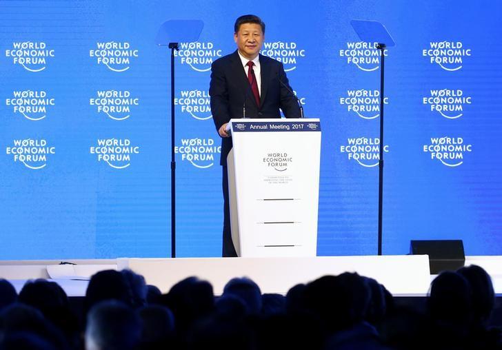 1月17日，中国国家主席习近平在瑞士达沃斯举行的世界经济论坛年会上发表讲话。 REUTERS/Ruben Sprich