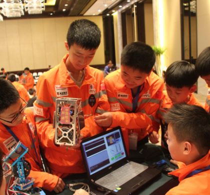 东莞两学生成功制造“卫星”   该“卫星”计划于今年上半年发射升空