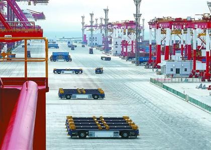 上海自贸区持续扩大开放　外贸总额占全市四成以上