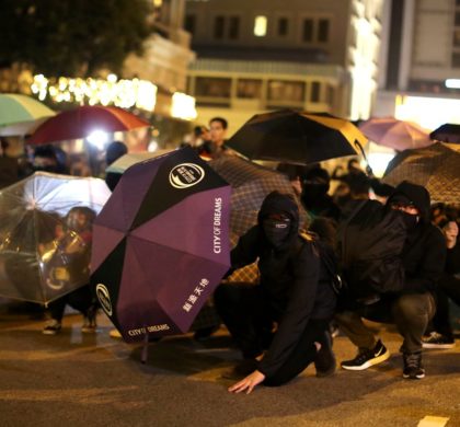 亲历香港：暴力冲破“围栏”的民生之痛