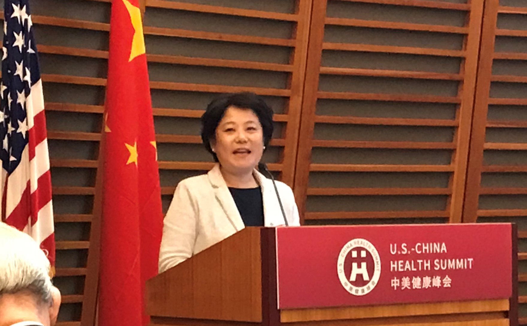 中美健康峰会倡议组建北美新冠疫情互助小组及其华人社区救援网