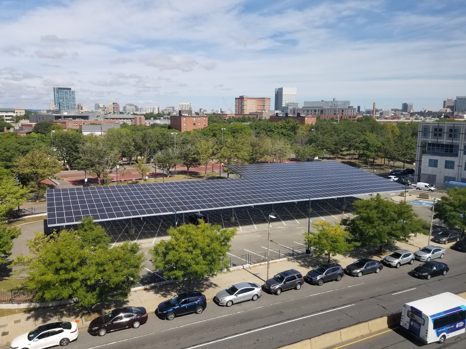 ﻿波士顿14个城市建筑完成投资1100万 用以提升能源效率和可再生能源升级