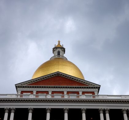 马萨诸塞州立法者达成 520 亿美元预算协议