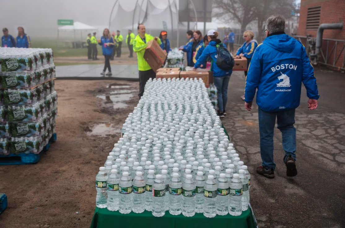 马萨诸塞州将禁止州政府机构购买一次性塑料瓶 州长希利将指示该州制定国家领先的气候目标和战略 