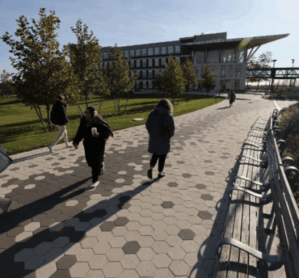 麻省大学波士顿分校曾大力招收国际学生 如今国际学生人数却在减少